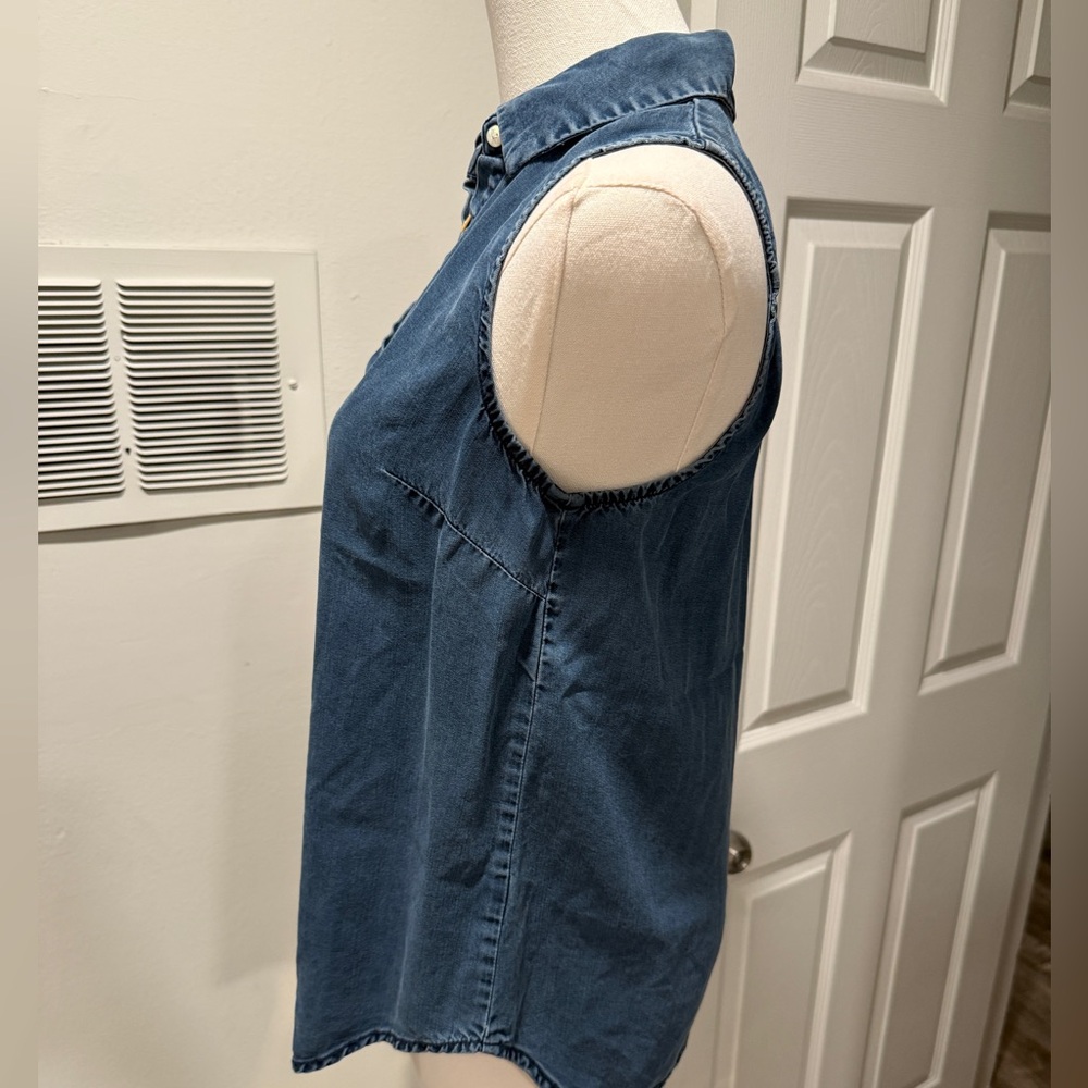 A New Day Sleeveless Denim Button-Down Shirt - Picture 2 of 5